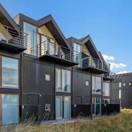 Saxi - 650m From The Sea By Interhome